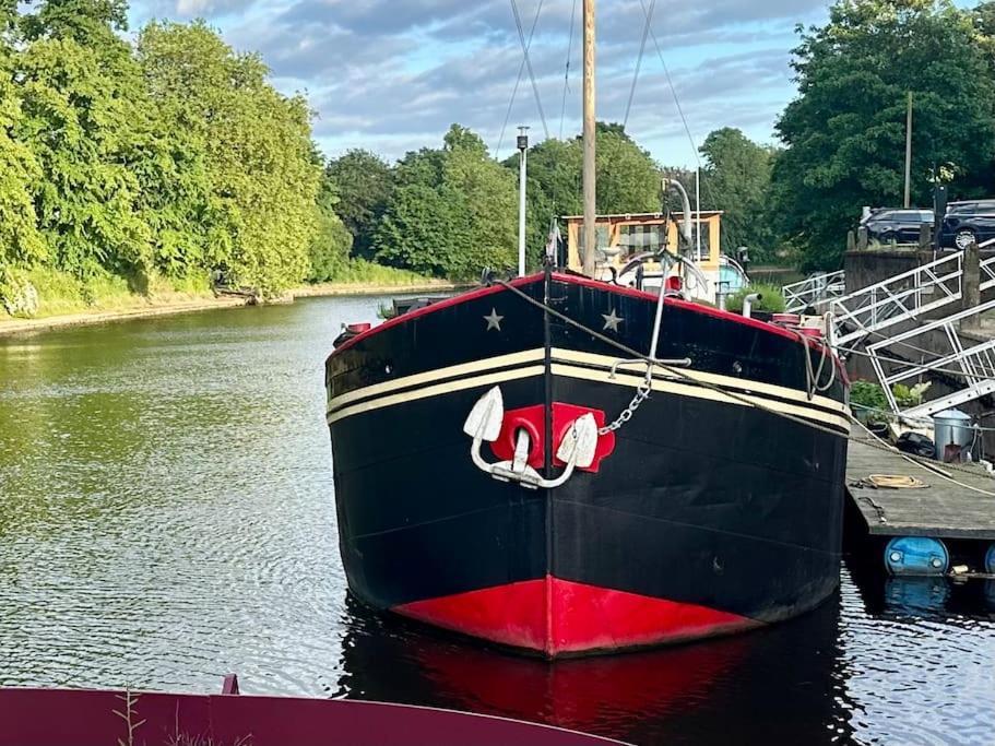 Unique Houseboat Experience I Central City Break York Exterior photo